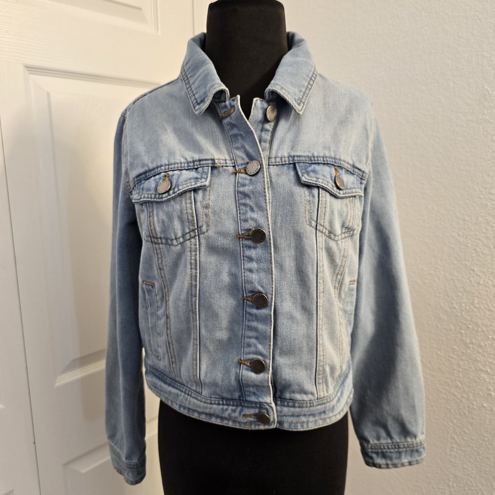 Ci Sono light wash denim‎ jean trucker Crop jacket button front SZ medium Pocket
